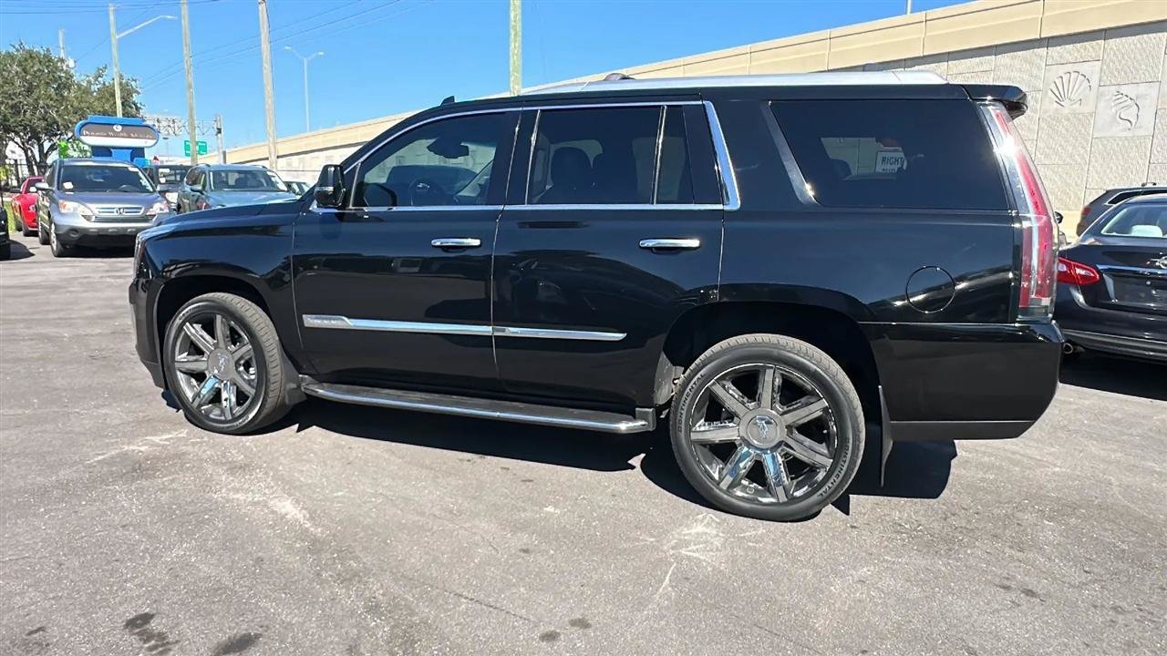 Used 2015 Cadillac Escalade Luxury AWD/4WD image 64