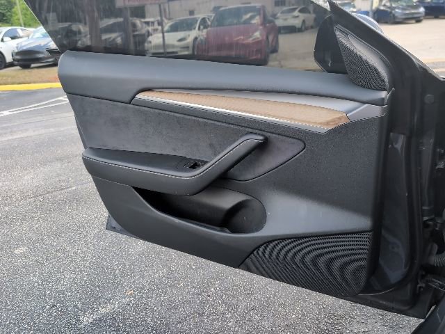 Used 2023 Tesla Model 3 Standard Range RWD image 18