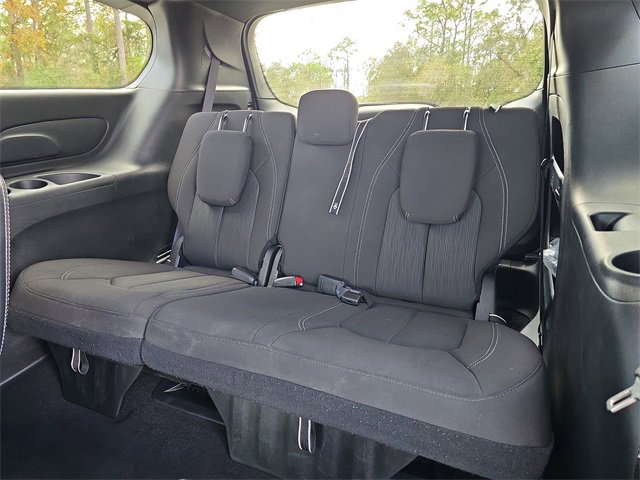 Certified 2024 Chrysler Pacifica Touring image 14