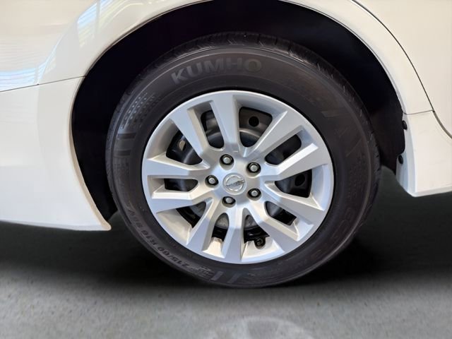 Used 2015 Nissan Altima 2.5 S w/ Power Driver Seat Package FWD image 30