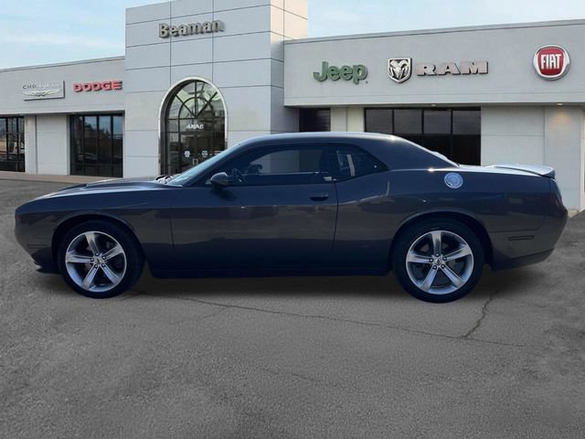 Used 2018 Dodge Challenger SXT w/ Super Sport Group (SS/T) RWD image 4