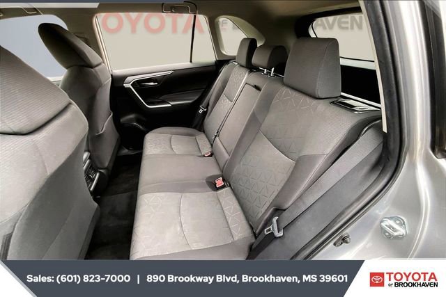Used 2024 Toyota RAV4 XLE image 19
