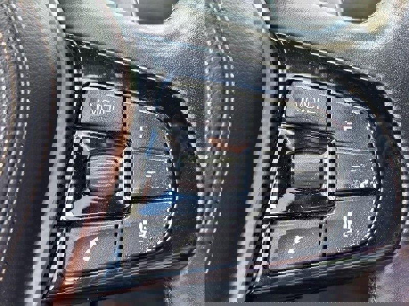 Used 2019 BMW 530i xDrive w/ Convenience Package image 18