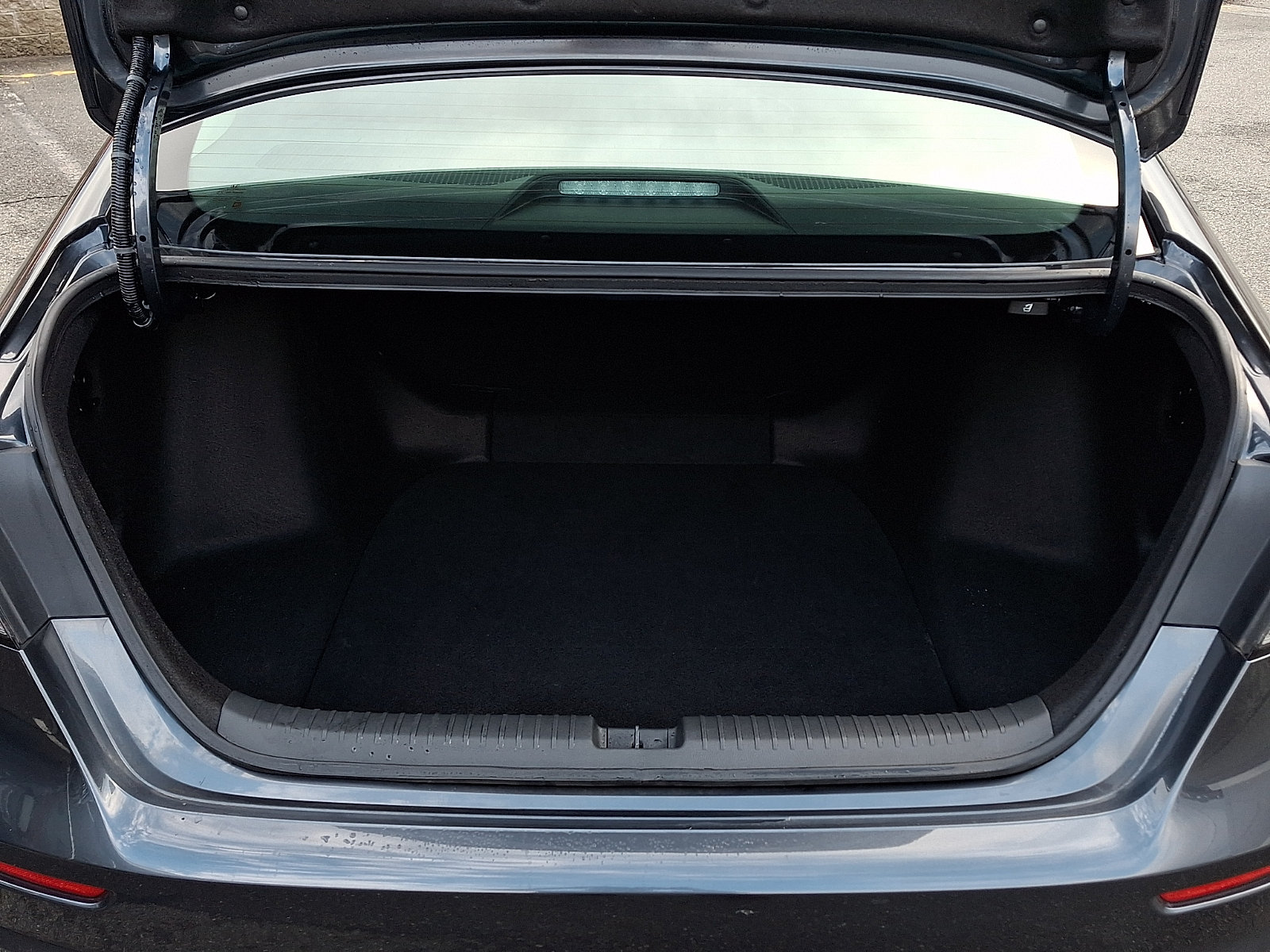 Used 2024 Honda Accord LX image 29