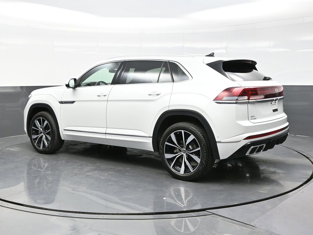 Used 2025 Volkswagen Atlas Cross Sport SEL Premium R-Line image 4