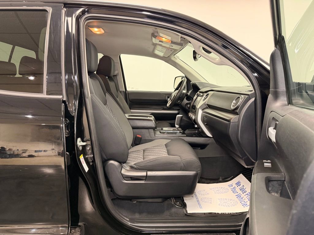 Used 2019 Toyota Tundra SR5 AWD/4WD image 11
