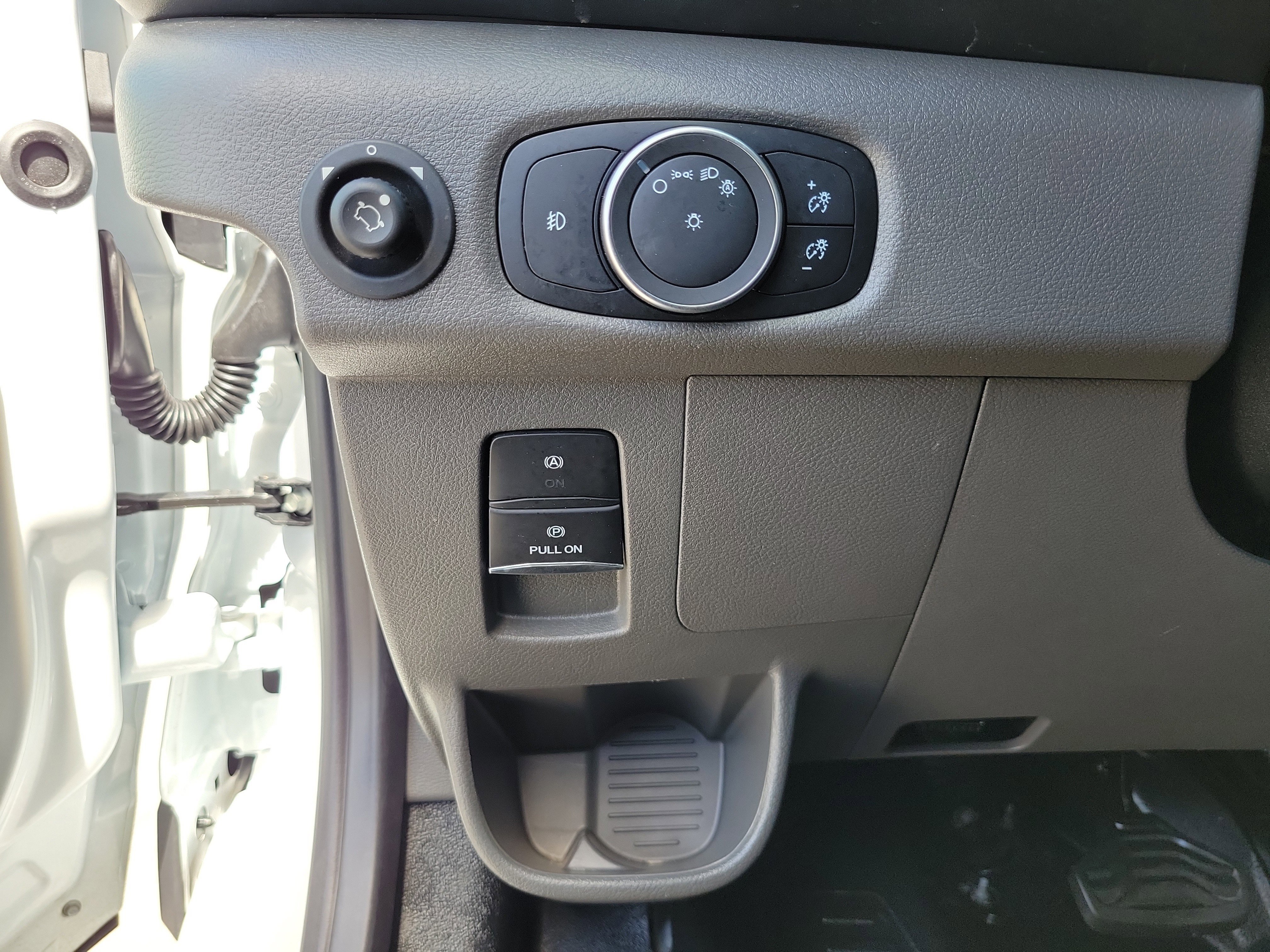 Used 2025 Ford Transit 250 Low Roof w/ Exterior Upgrade Package RWD image 24