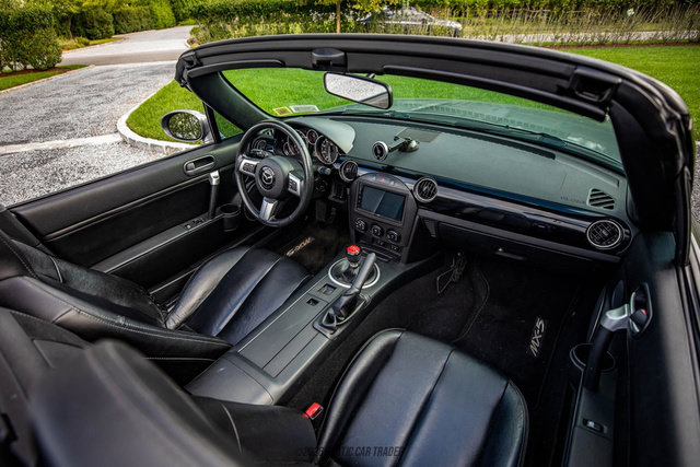 Used 2008 MAZDA MX-5 Miata Grand Touring w/ Premium Pkg RWD image 39