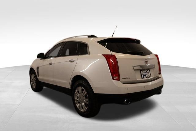 Used 2014 Cadillac SRX Luxury w/ Driver Awareness Package AWD/4WD image 4