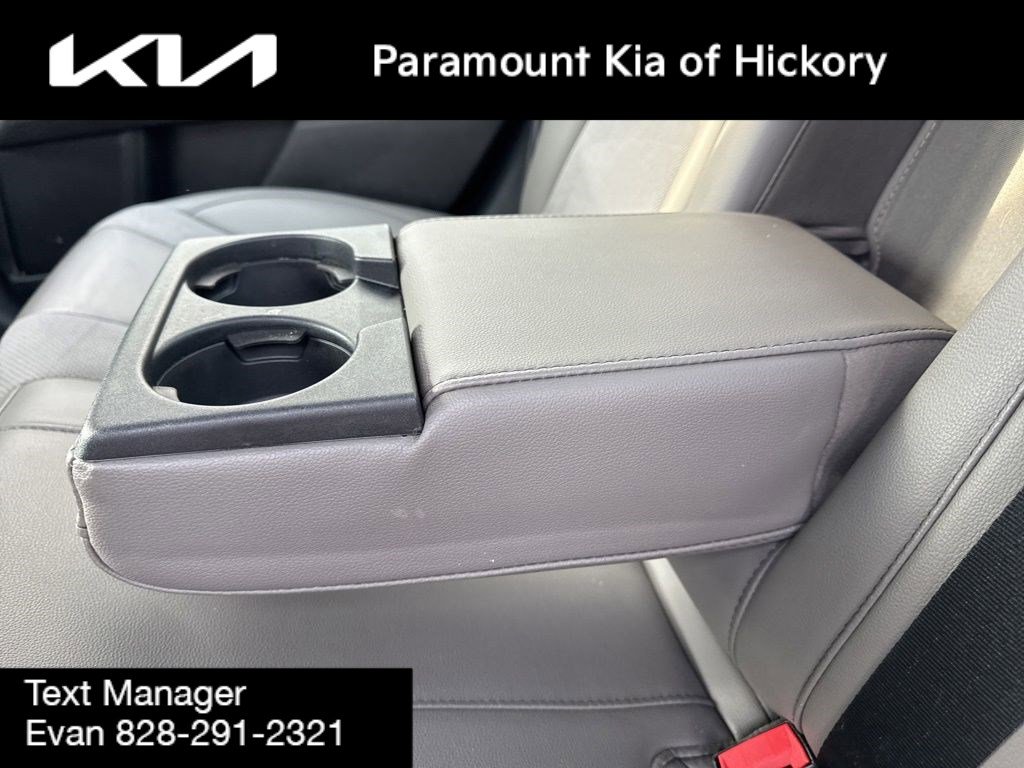 Used 2017 Ford Fusion Sport w/ Equipment Group 401A image 12