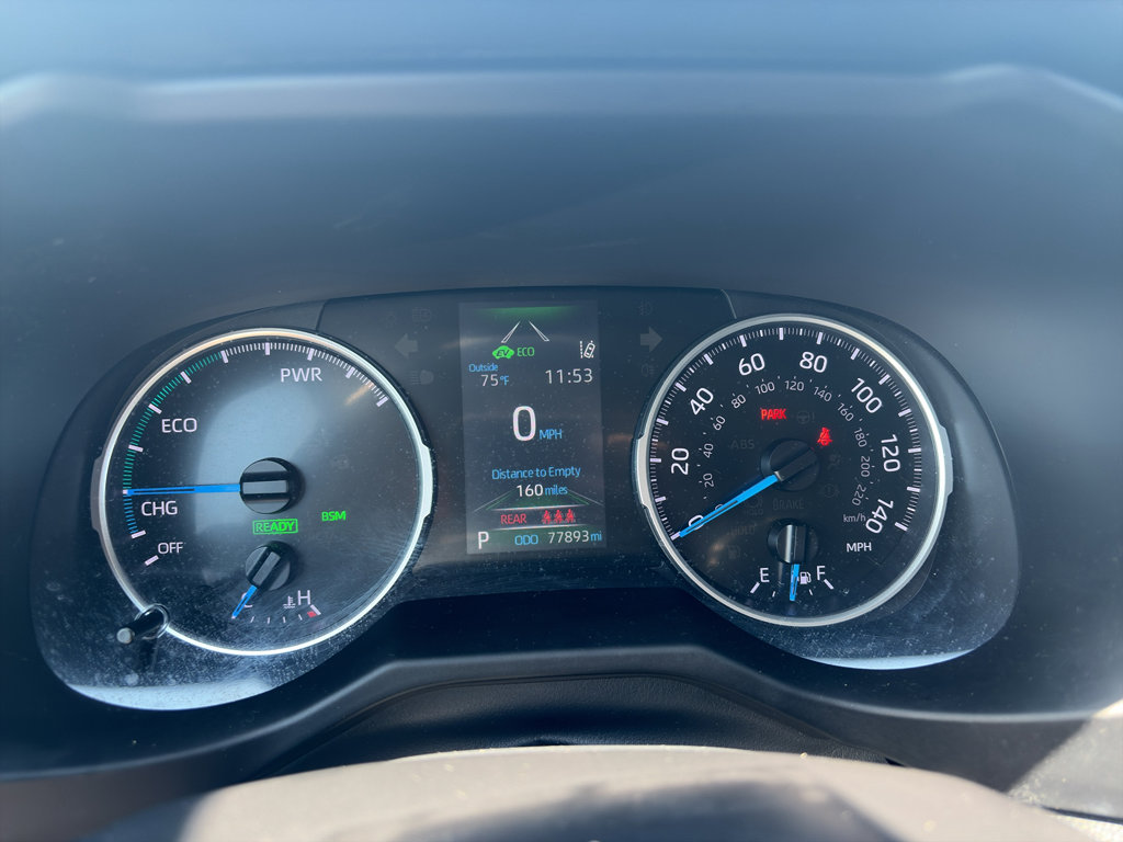 Used 2022 Toyota RAV4 XLE image 16