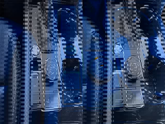 Used 2023 Volkswagen Atlas Cross Sport SEL R-Line image 41