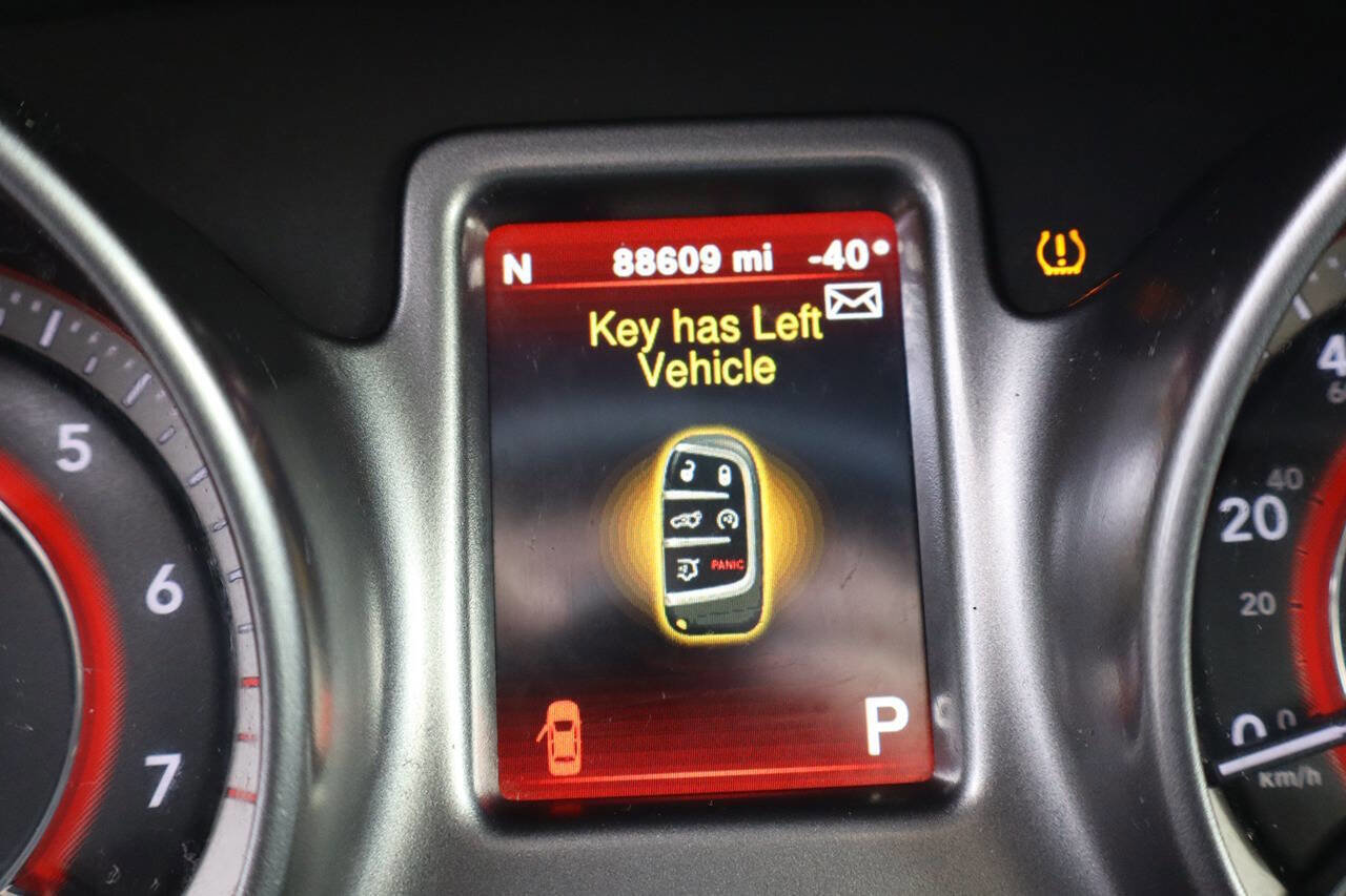 Used 2019 Dodge Journey Crossroad image 12