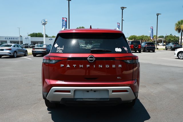 Used 2022 Nissan Pathfinder SL w/ SL Premium Package FWD image 7