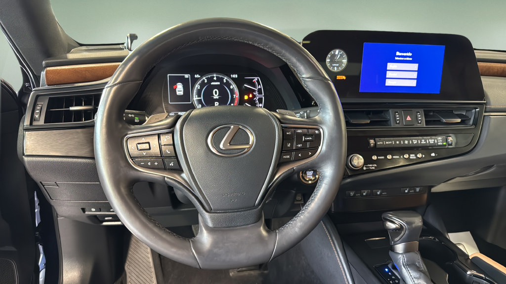 Certified 2023 Lexus ES 350 w/ Premium Package FWD image 31