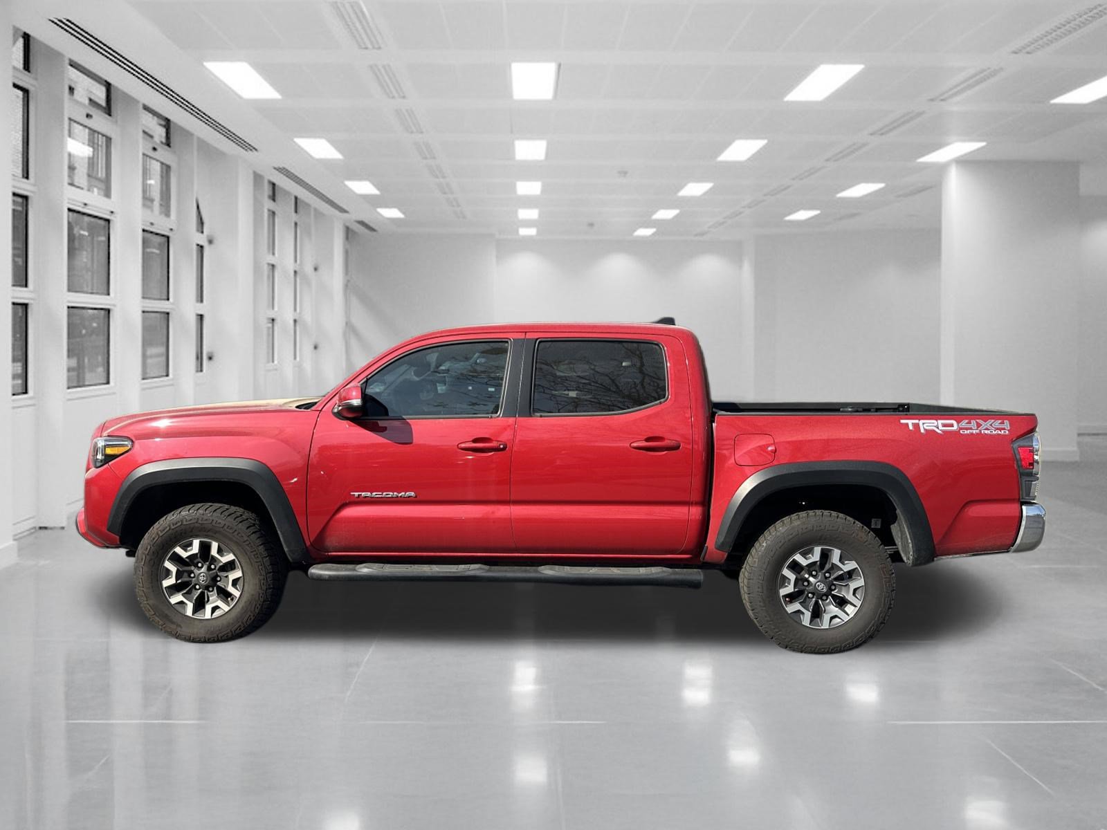 Used 2023 Toyota Tacoma TRD Off-Road image 4