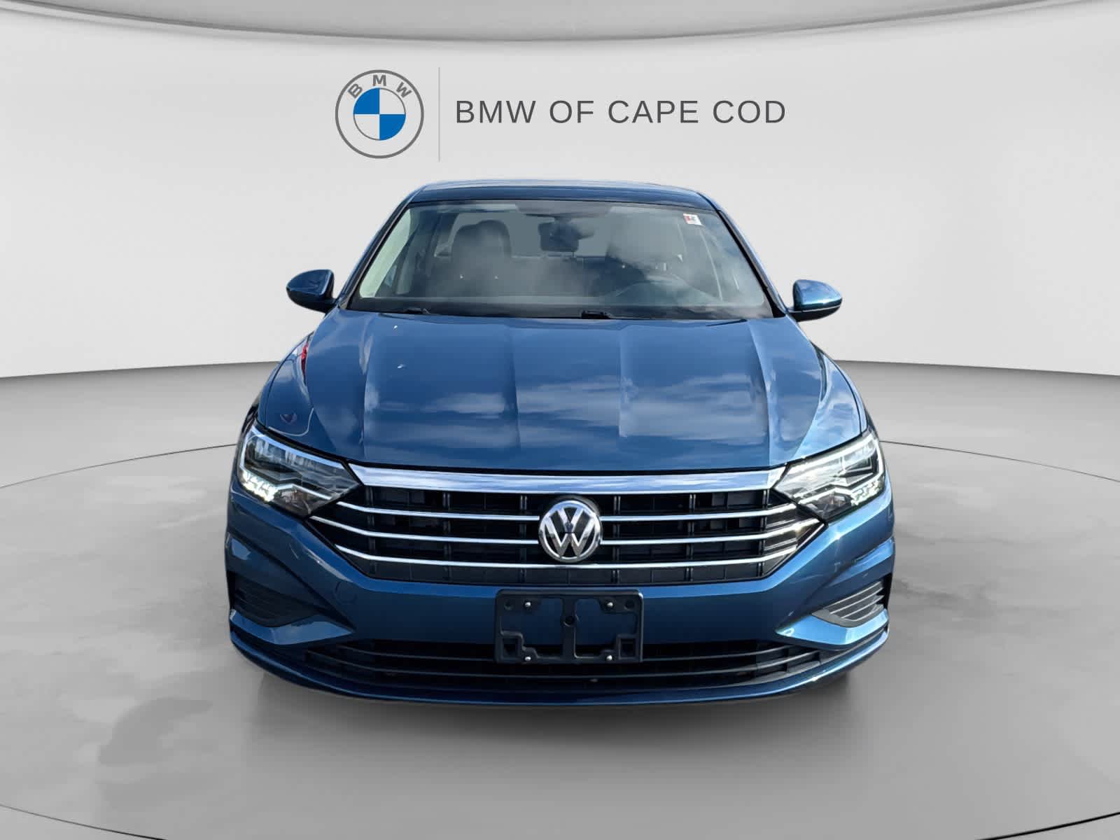 Used 2020 Volkswagen Jetta SE FWD image 3