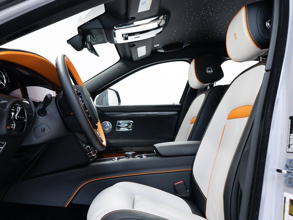 Certified 2025 Rolls-Royce Ghost Black Badge image 17