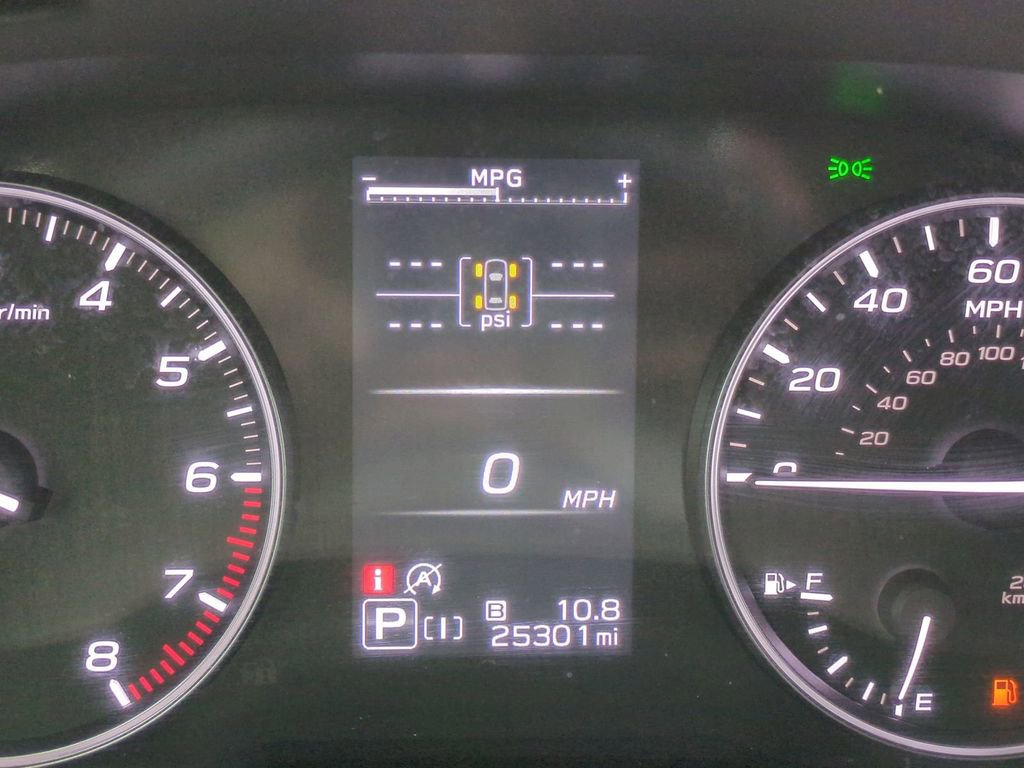 Used 2025 Subaru Crosstrek 2.0i Premium w/ Popular Package #4 image 25