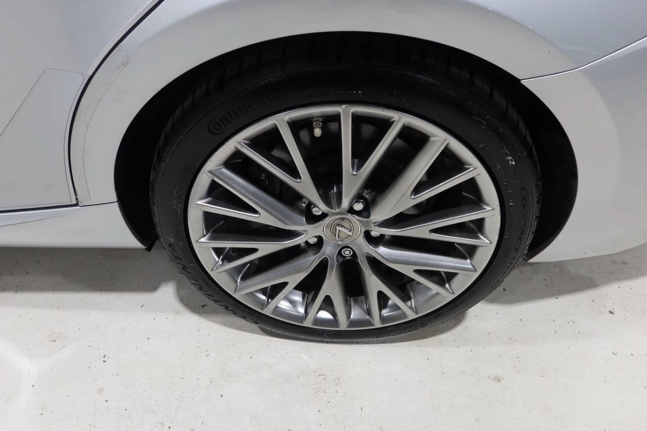 Used 2016 Lexus IS 300 AWD w/ Navigation System Package image 37