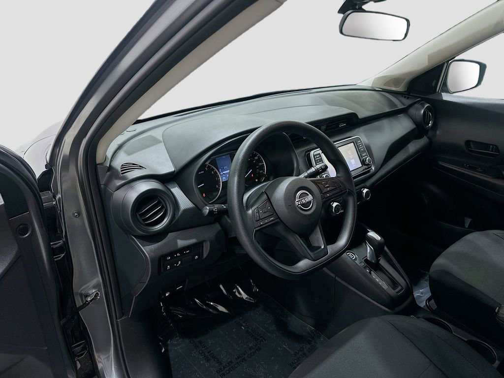 Used 2024 Nissan Kicks S FWD image 9