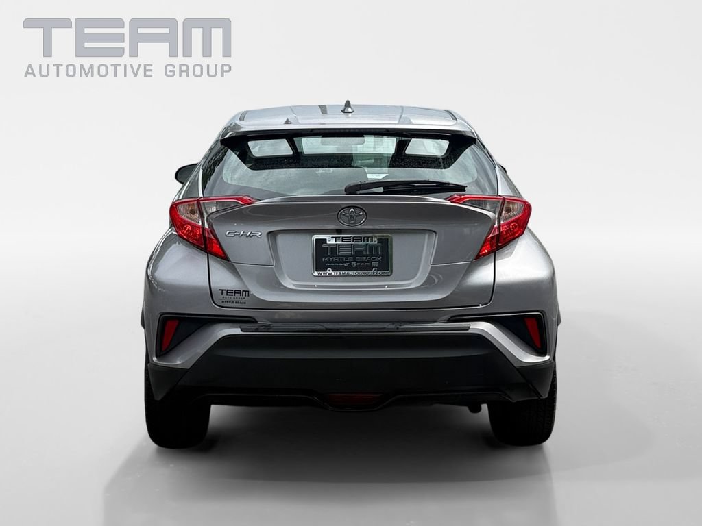 Used 2018 Toyota C-HR XLE FWD image 6