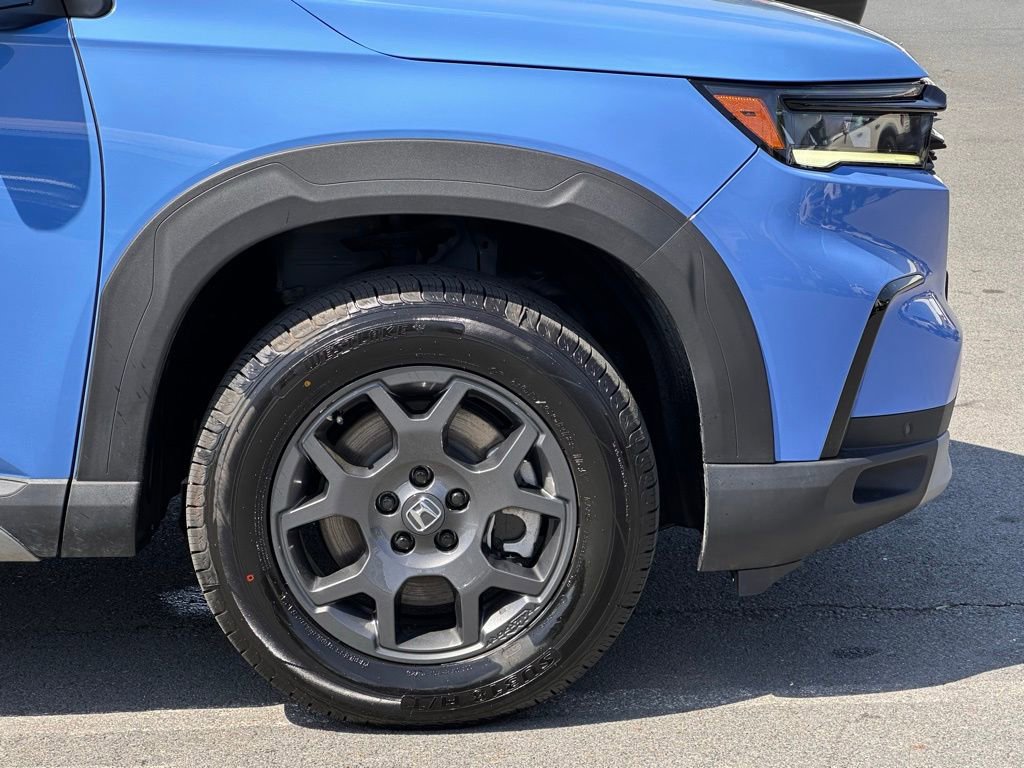 Used 2023 Honda Pilot TrailSport image 47