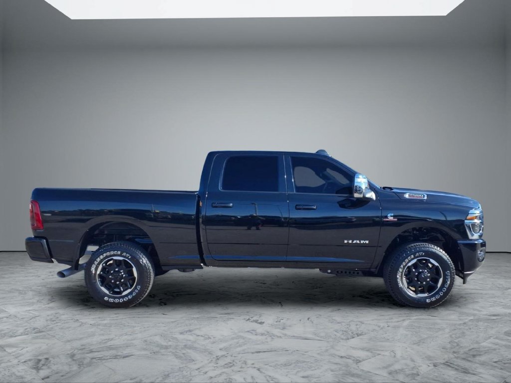 Used 2026 RAM 2500 Laramie AWD/4WD image 8