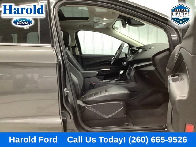 Used 2018 Ford Escape SEL w/ Canadian Touring Package image 12
