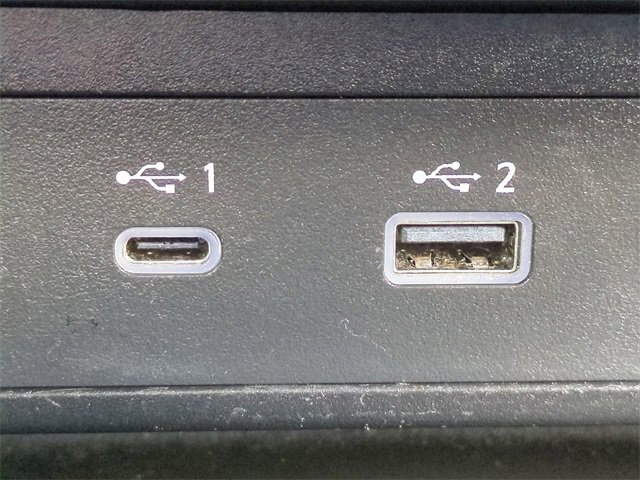 Used 2024 Mitsubishi Outlander SE image 22