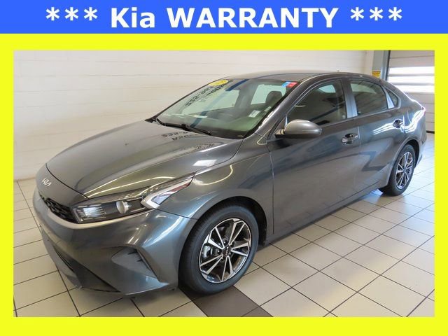 Used 2023 Kia Forte LXS FWD image 1