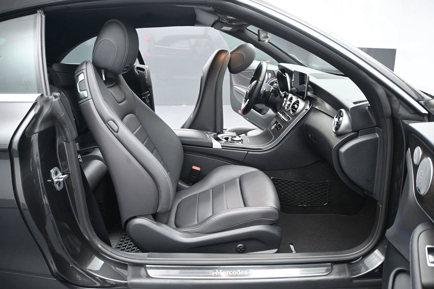 Used 2019 Mercedes-Benz C 300 4MATIC Cabriolet image 20