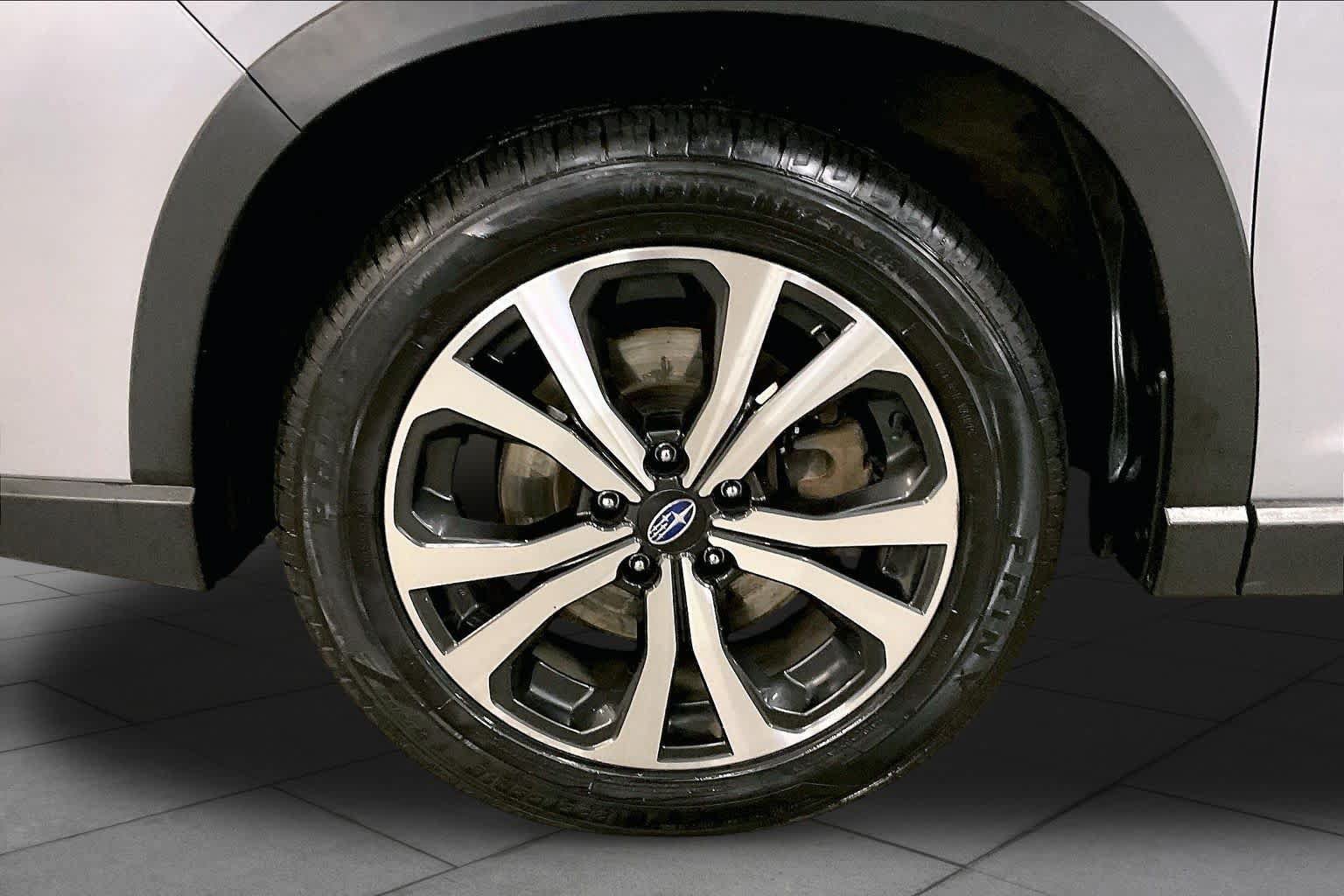 Used 2021 Subaru Forester Limited AWD/4WD image 11