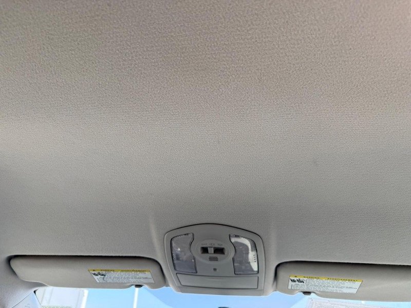 Used 2010 Toyota Prius One image 15