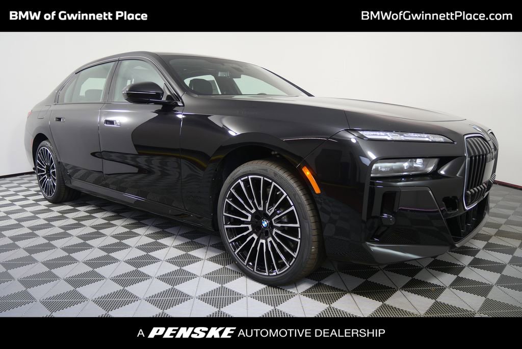 New 2025 BMW 740i w/ Executive Package