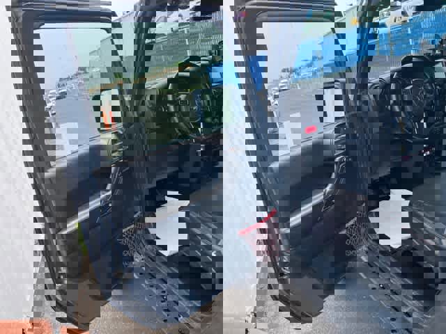 Used 2018 Jeep Wrangler Unlimited Rubicon image 7