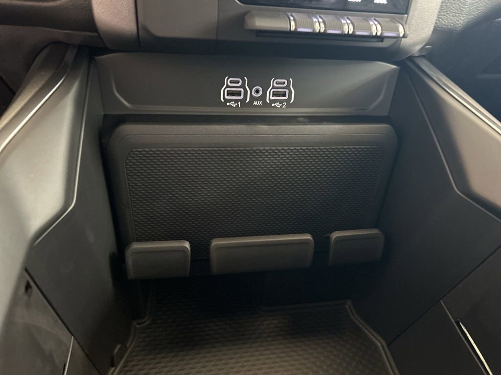 New 2025 RAM 1500 Tradesman image 39