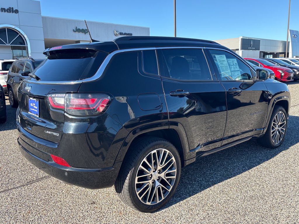 Used 2023 Jeep Compass Limited w/ Elite Group AWD/4WD image 27