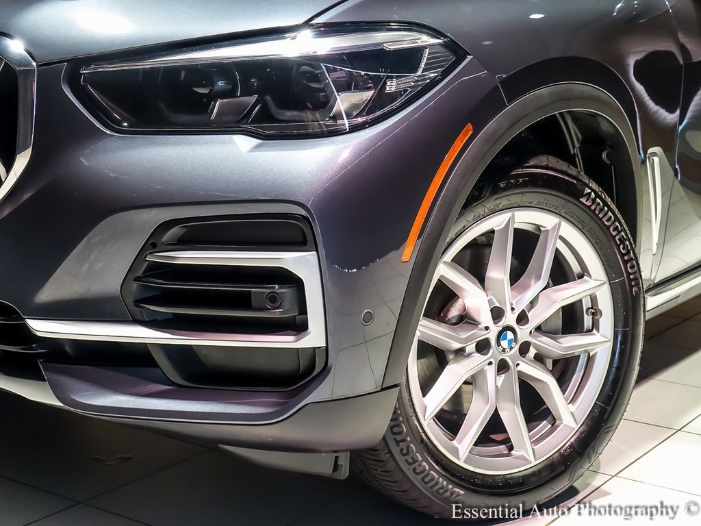 Used 2022 BMW X5 xDrive40i w/ Premium Package image 5