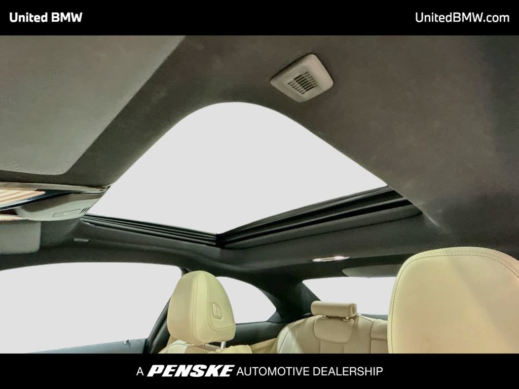 Used 2024 BMW 230i Coupe w/ Convenience Package RWD image 19