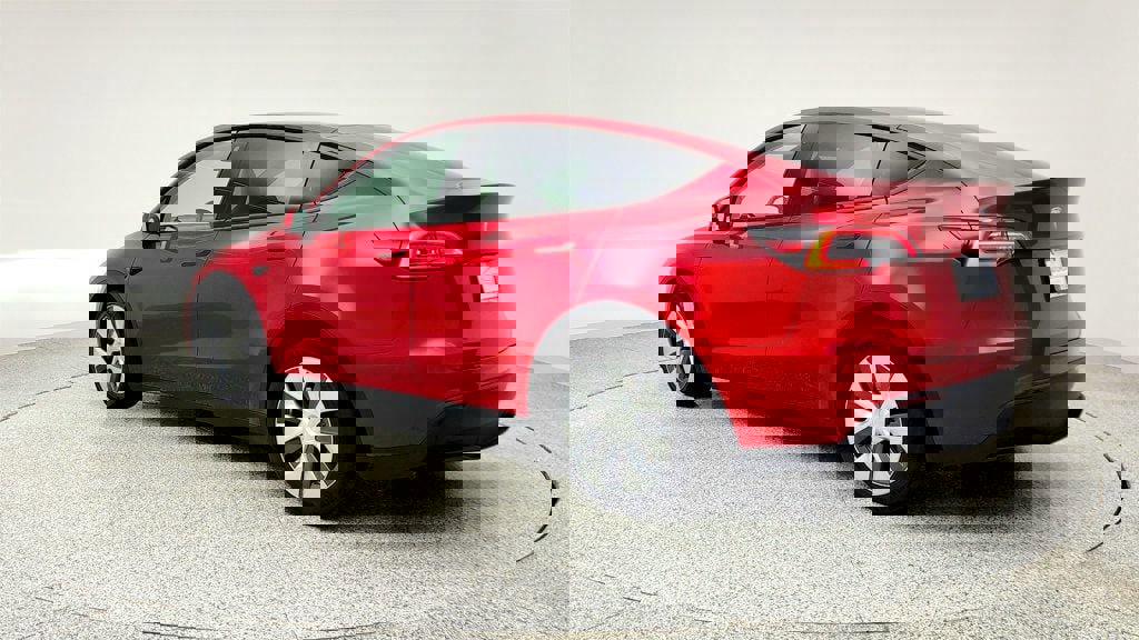 Used 2020 Tesla Model Y Long Range image 7