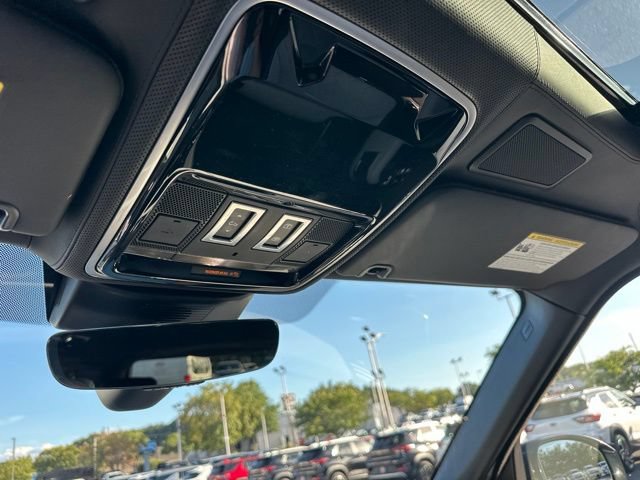 Used 2018 Land Rover Range Rover SV Autobiography Dynamic AWD/4WD image 15