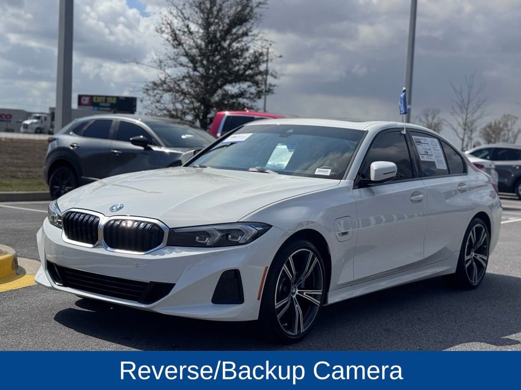Used 2023 BMW 330e w/ Premium Package image 4