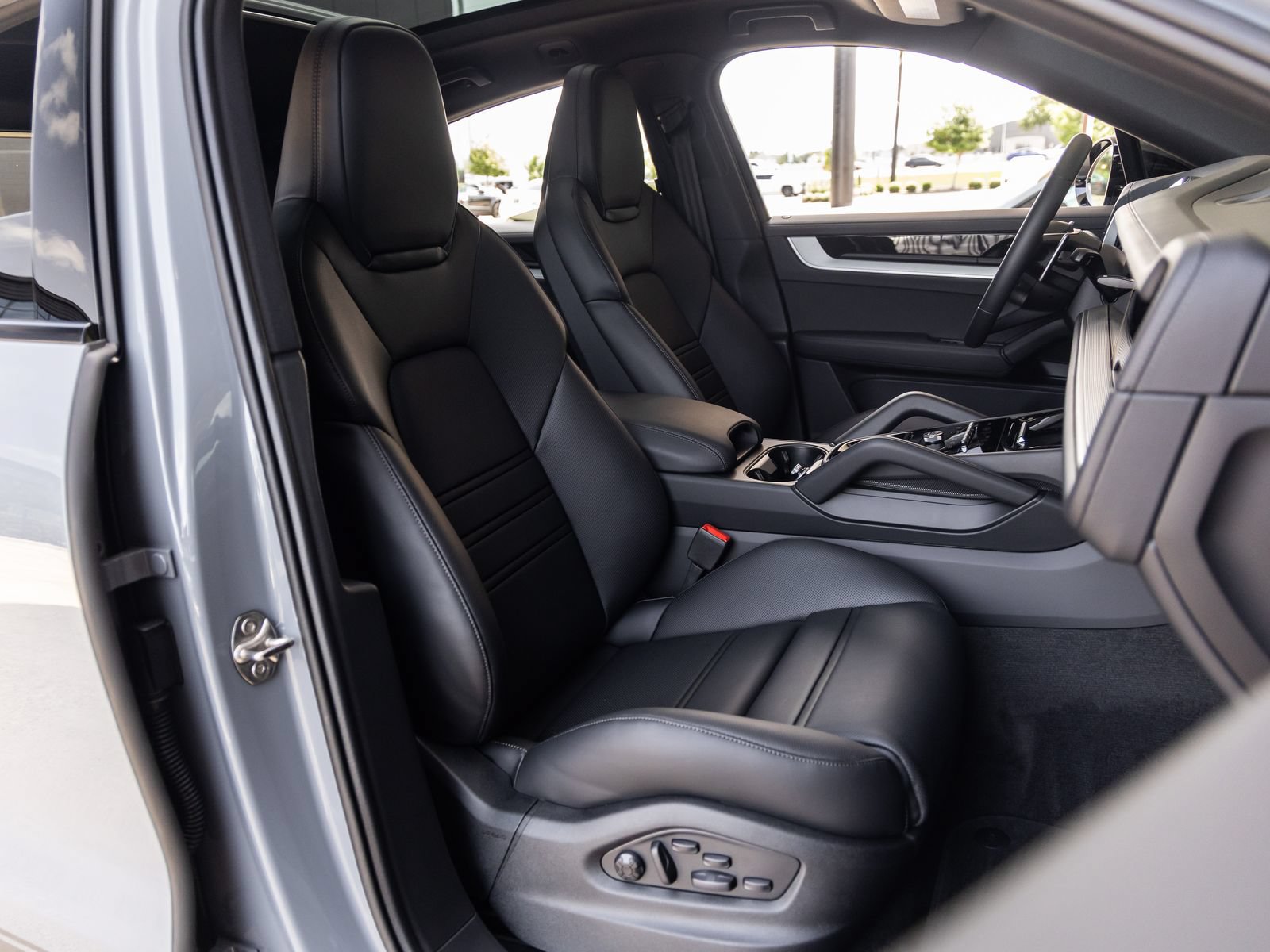 New 2026 Porsche Cayenne S AWD/4WD image 43