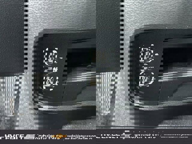 Used 2024 RAM 2500 Big Horn image 25