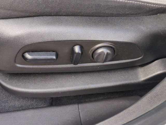 Used 2022 Chevrolet Equinox LS w/ LS Convenience Package image 16