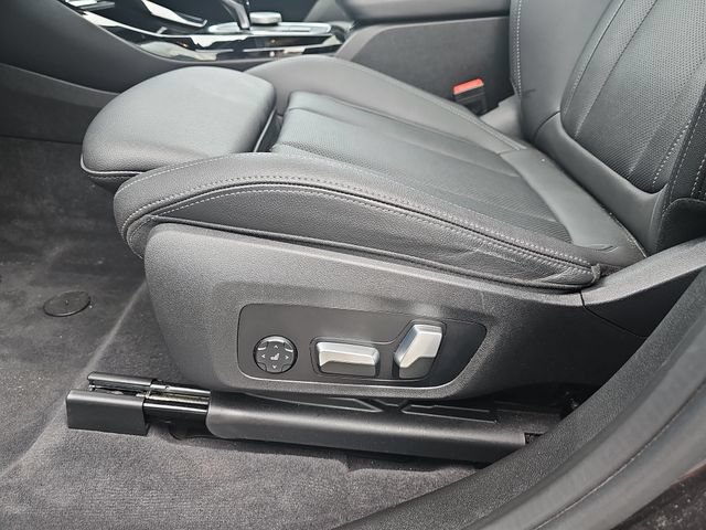 Used 2023 BMW X3 xDrive30i w/ Convenience Package w/ZPA AWD/4WD image 17