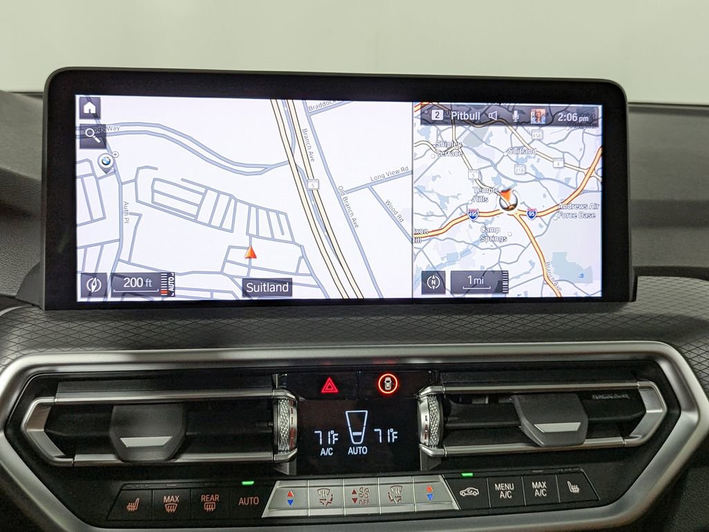 Certified 2025 BMW X4 xDrive30i w/ Premium Package AWD/4WD image 24