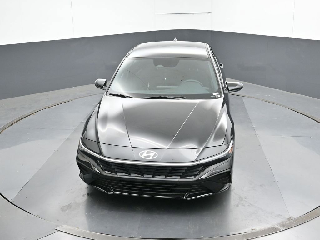 New 2026 Hyundai Elantra Sport image 17