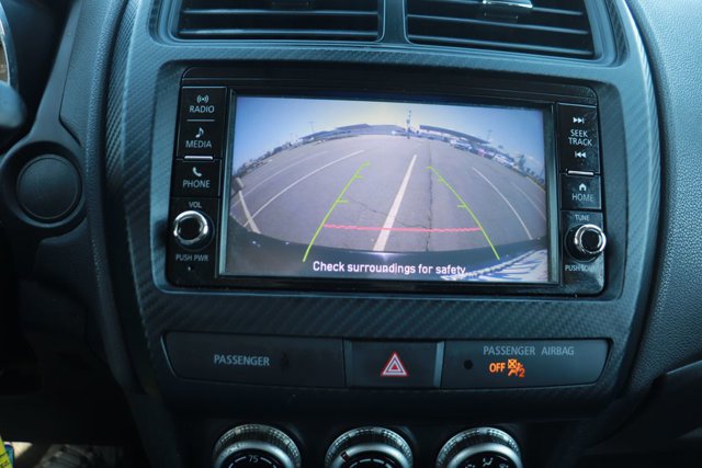 Used 2021 Mitsubishi Outlander Sport ES image 23